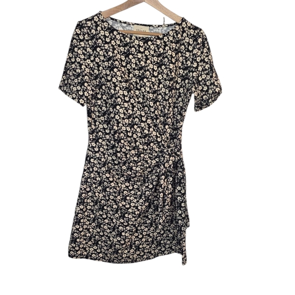 Sezane Pippa Dress Short Mini Madison Print Black Floral Size Medium New - Picture 2 of 8